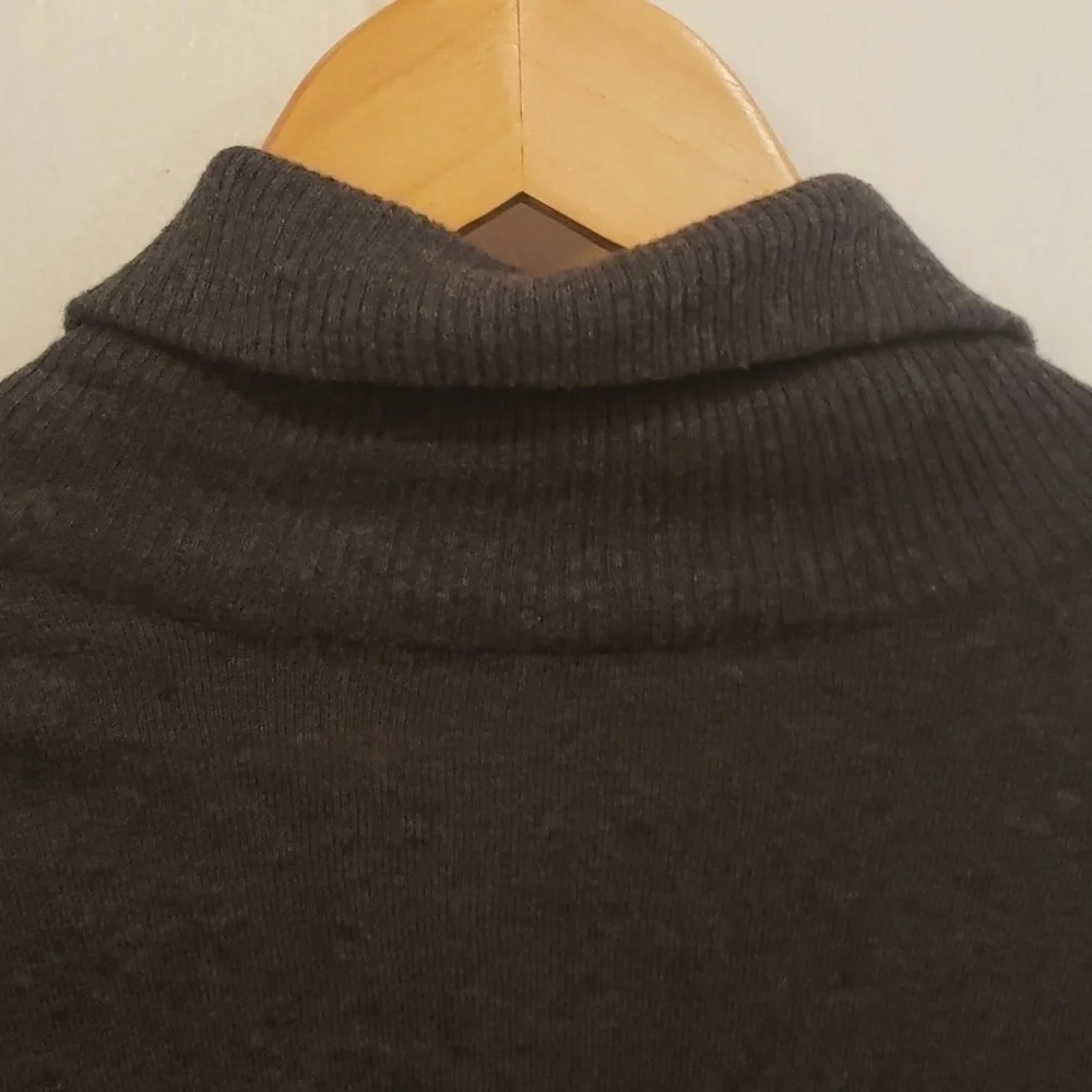 Kensie long button down Cardigan grey sweater